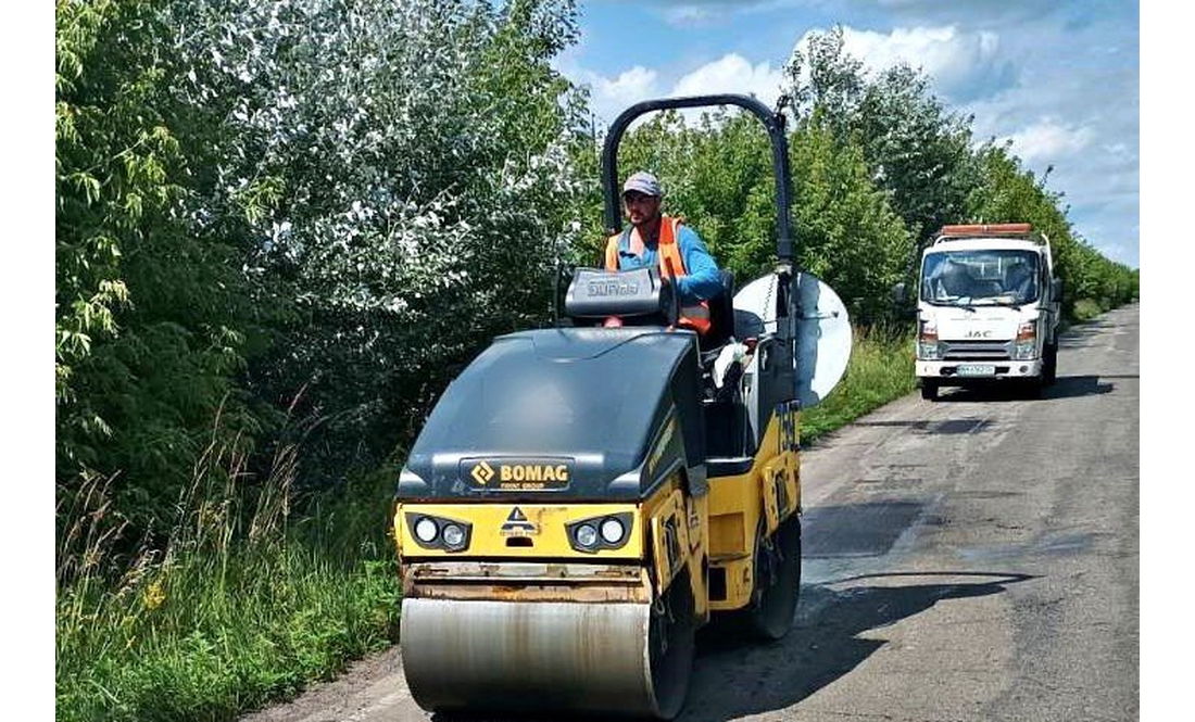 На Чернігівщині активно ремонтують будинки, школи, садки та дороги