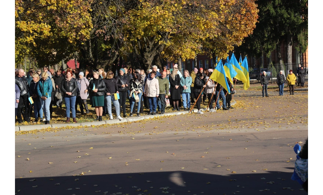 Громада прощалася зі своїм "Тором"