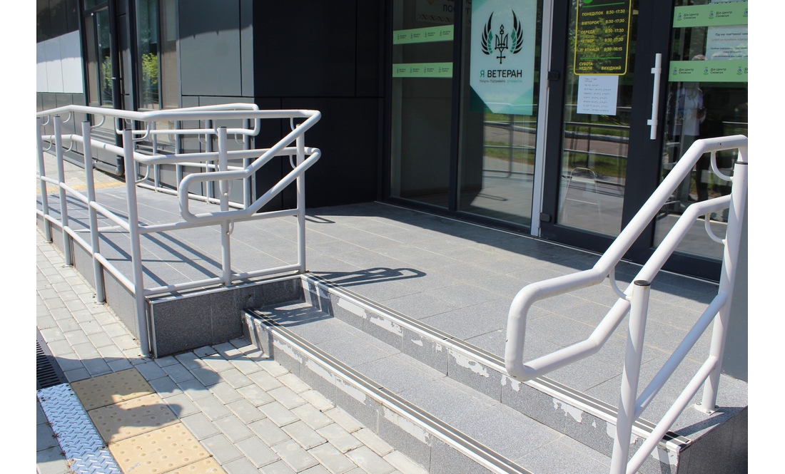 "Неможливо знайти якийсь недолік. Все ідеально": як модернізували ЦНАП у прикордонній громаді