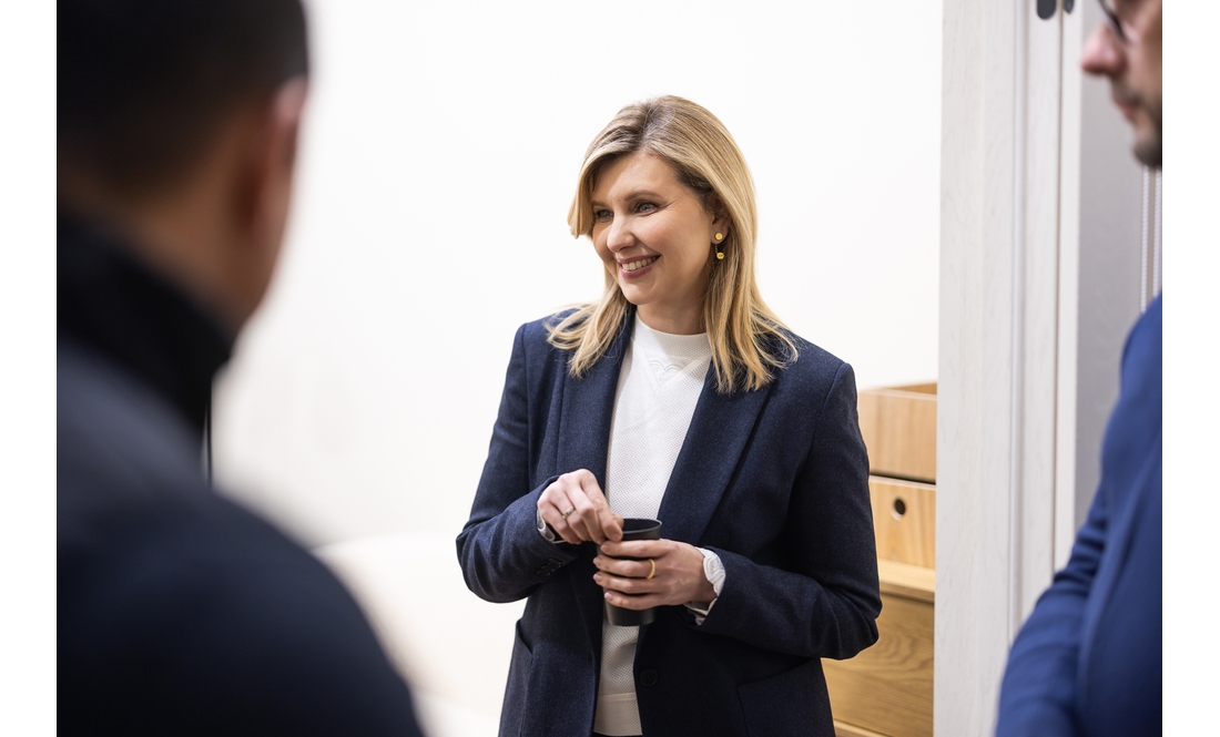 Молодіжний простір «12–21»: перша леді зустрілася з підлітками в Чернігові