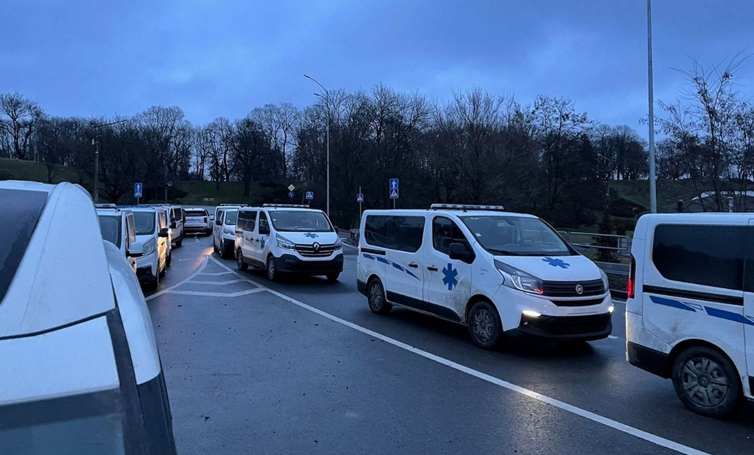 На Чернігівщину з Європи доставили автомобілі швидкої допомоги