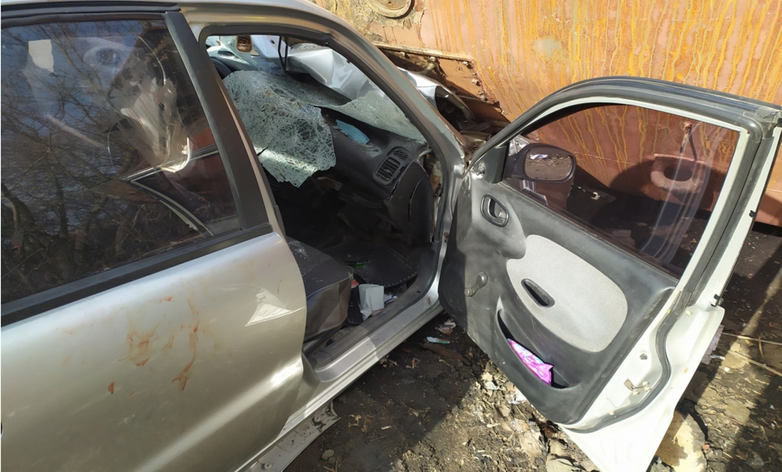 Врізався у розбиту російську техніку: на Чернігівщині загинув водій авто