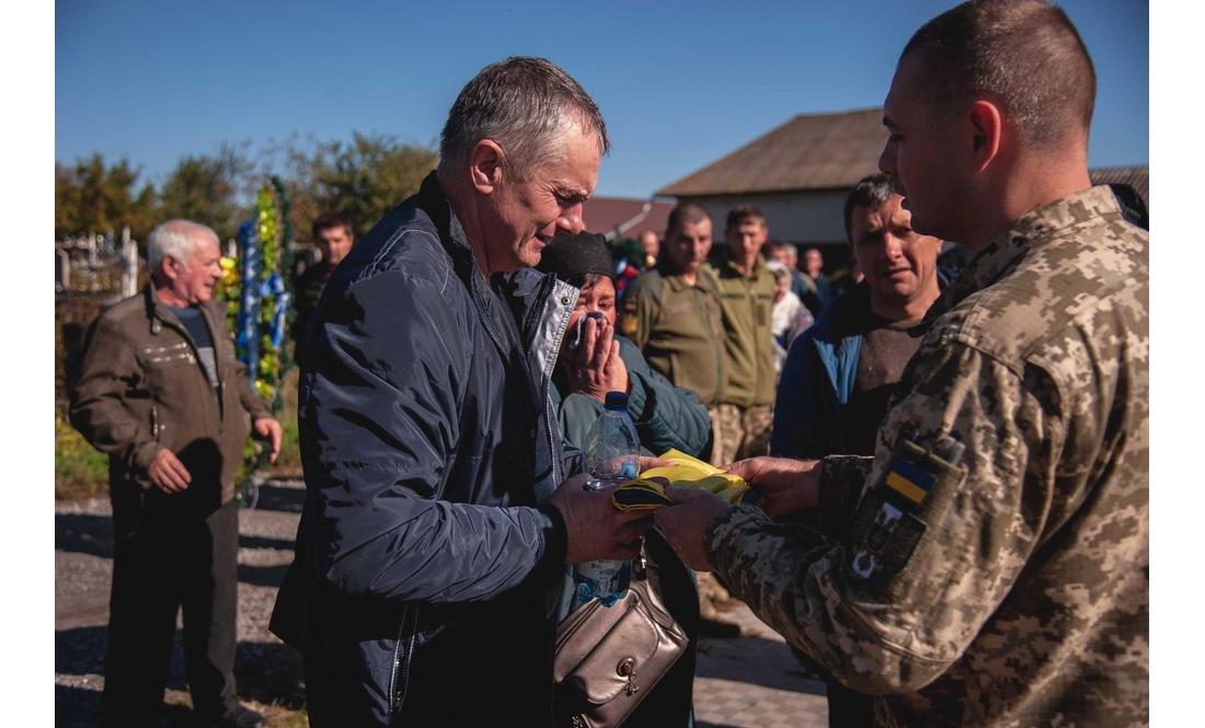 У Ніжині поховали загиблого під Лиманом бійця