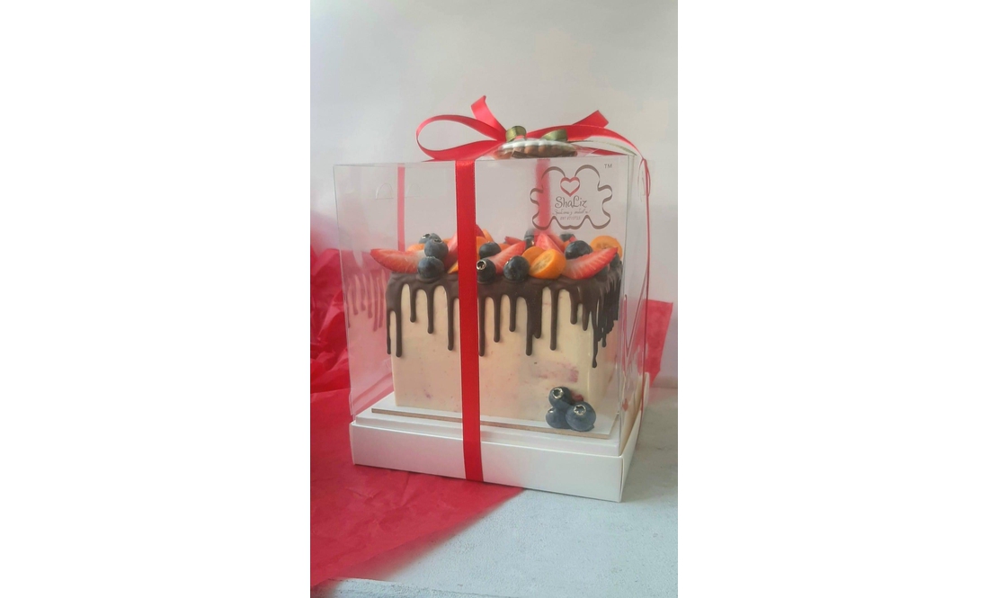 Смачно і незвично: пряники «Гра у кальмара» та торти з бамбуковим вугіллям - чим чернігівські кондитери дивують клієнтів на День Закоханих?