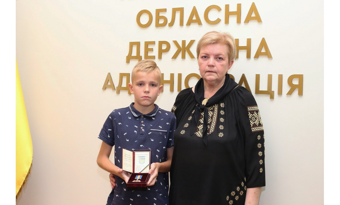 Родини бійців, які загинули за Україну, отримали державні нагороди