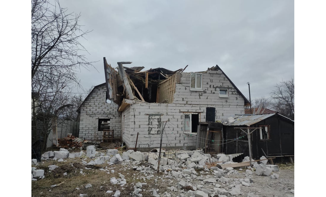 Фото знищеного росіянами села біля Чернігова