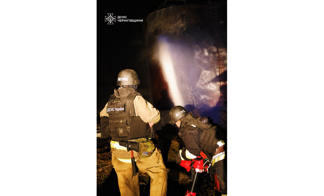 На Чернігівщині ворог ударив по рятувальникам, які приїхали на пожежу