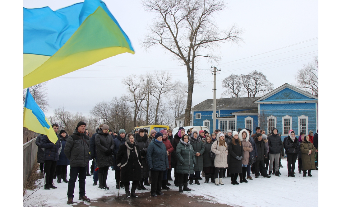 На Чернігівщині поховали бійця, який загинув біля Вугледару