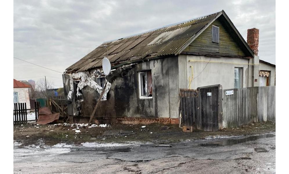 Заступник губернатора побував на місцях прильотів і розказав, як планують долати наслідки обстрілів