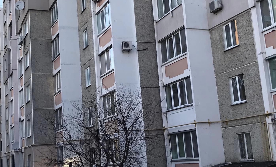 У Чернігові російські війська дві доби обстрілювали житловий мікрорайон
