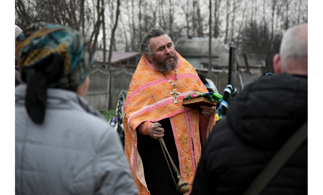 Навідник гармати помер вдома: громада прощалася з 51-річним захисником