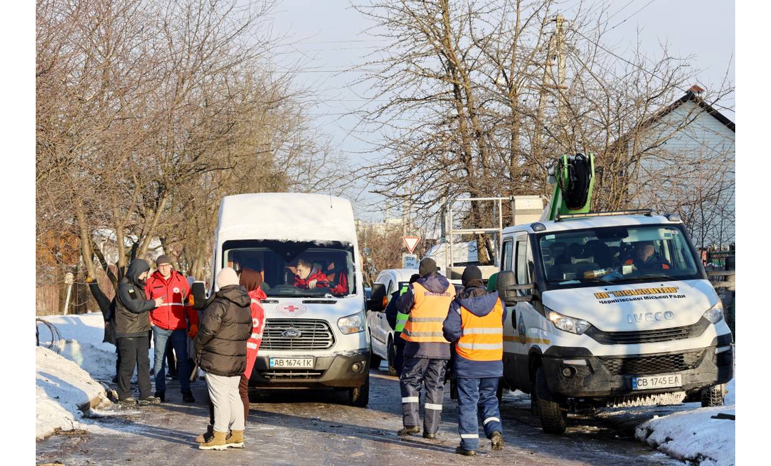 У Чернігові показали масштаби руйнувань після нічної атаки: що вже відновили