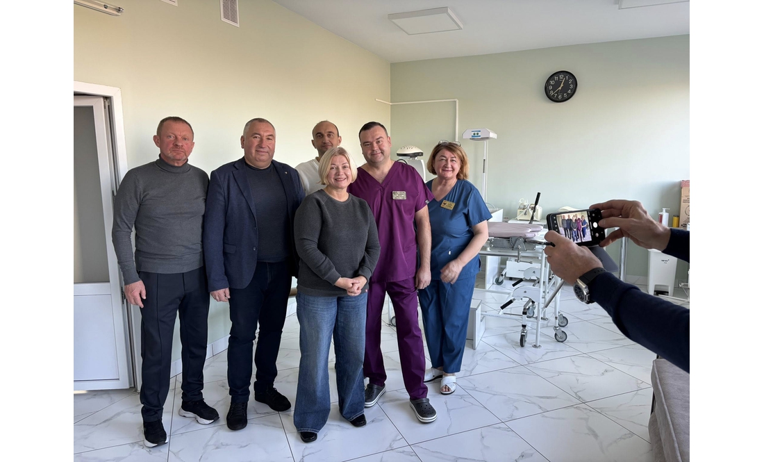 «Вона досі плаче, як згадує»: нардепка розповіла історію чернігівської акушерки, яка 43 дні приймала пологи в підвалі