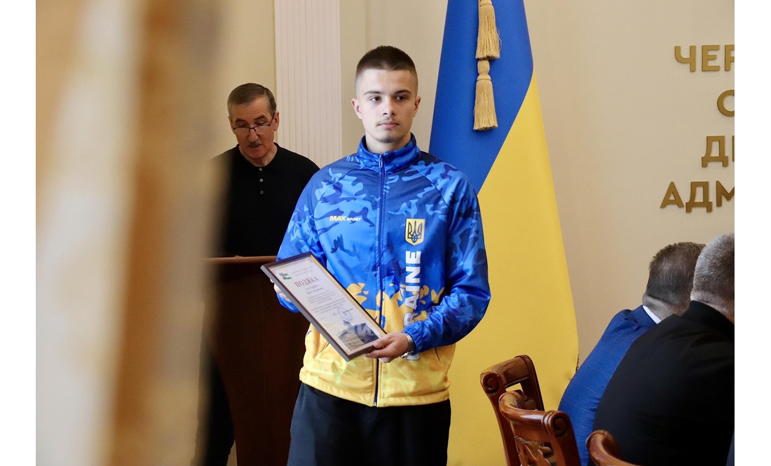 У Чернігові відзначили спортсменів, призерів чемпіонатів Європи та Азії: список нагороджених