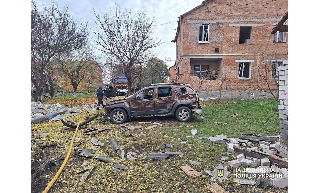 Ранкова атака на Бобровицю: подробиці удару по житловому району