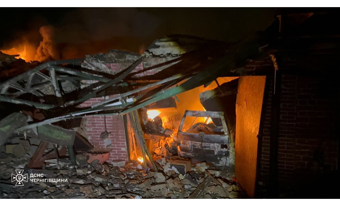 Удари по бізнесу, "критичці" і житлу: що відомо про комбіновану атаку на Чернігівщину