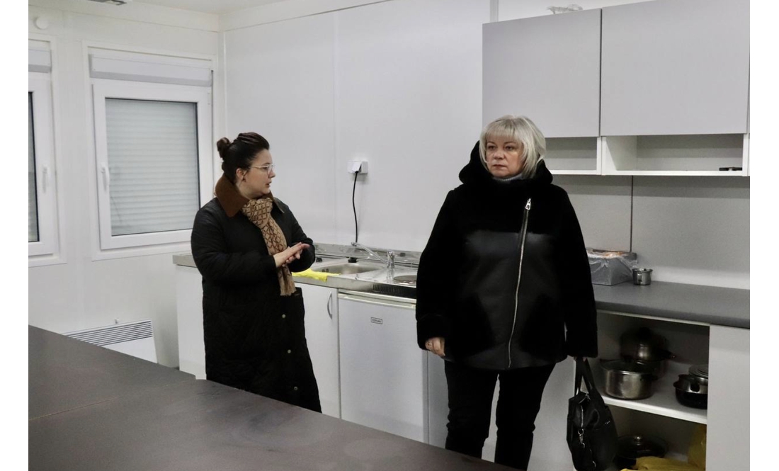 Як облаштувалися переселенці в модульних будинках під Черніговом