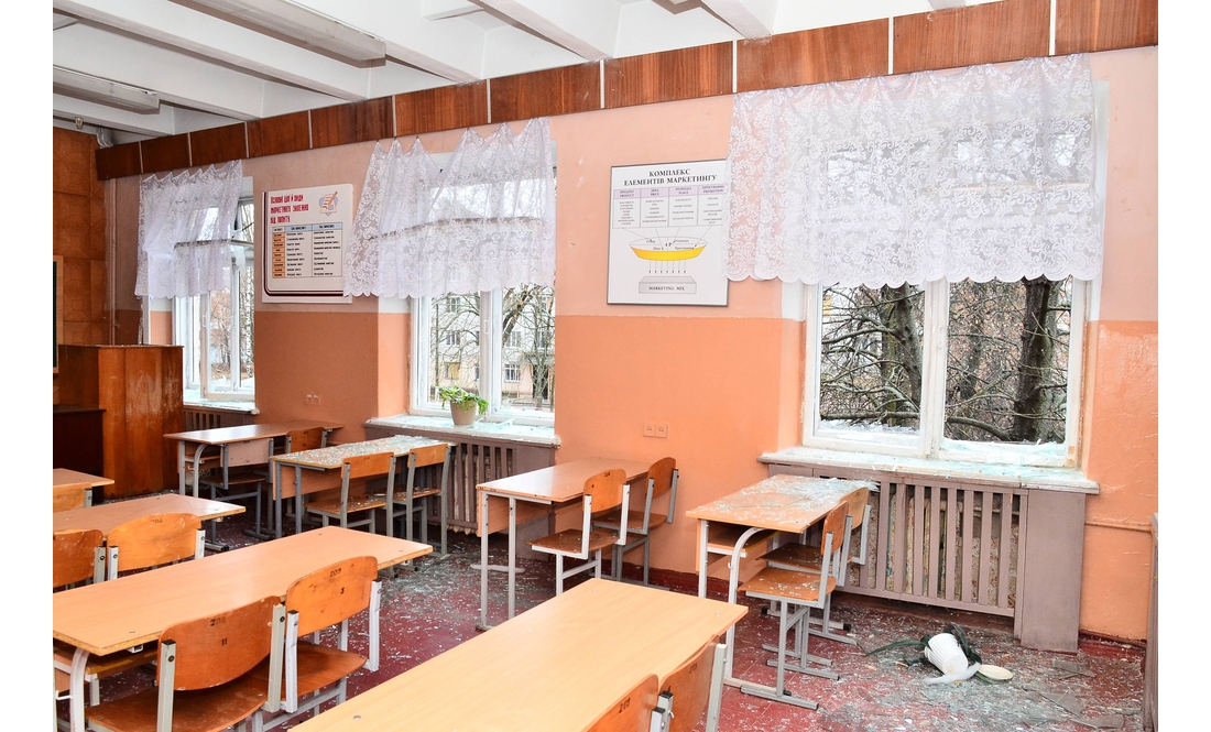 «У нас збитки на мільйони»: на Святвечір російський дрон «воював» у Чернігові з коледжем дизайну