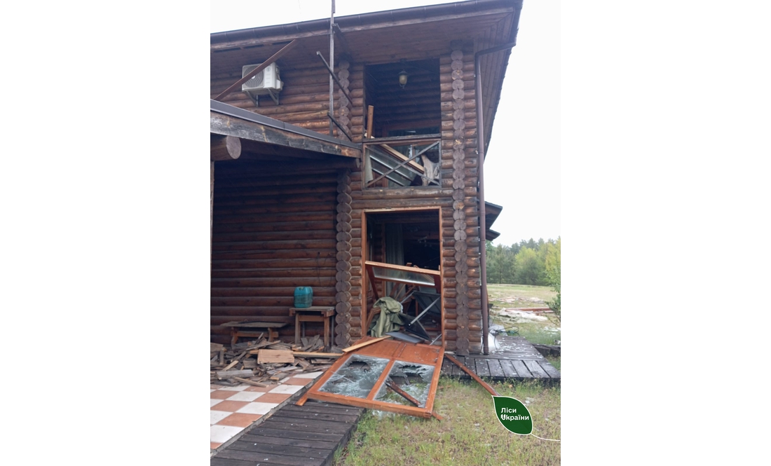 Дрон вдарив по лісу й офісу, село згоріло вщент: як живе найпівнічніше лісництво Чернігівщини