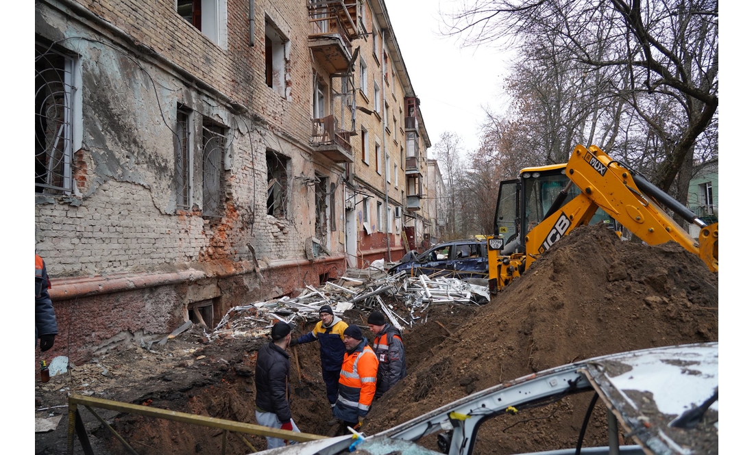 У Чернігові завершили першочергові роботи після удару БпЛА: що зробили?