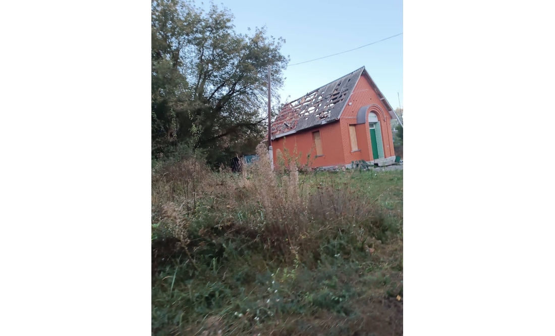 У прикордонній громаді показали розбомблене росіянами село