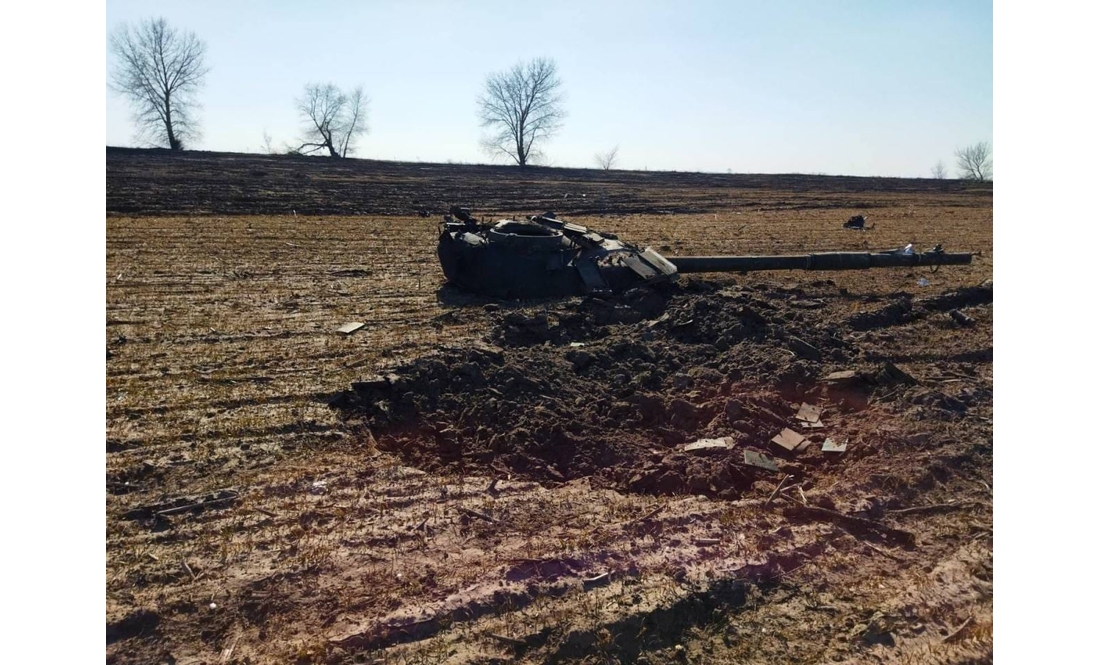 На Чернігівщині продовжують нищити та захоплювати техніку ворога: фотозвіт за останню добу