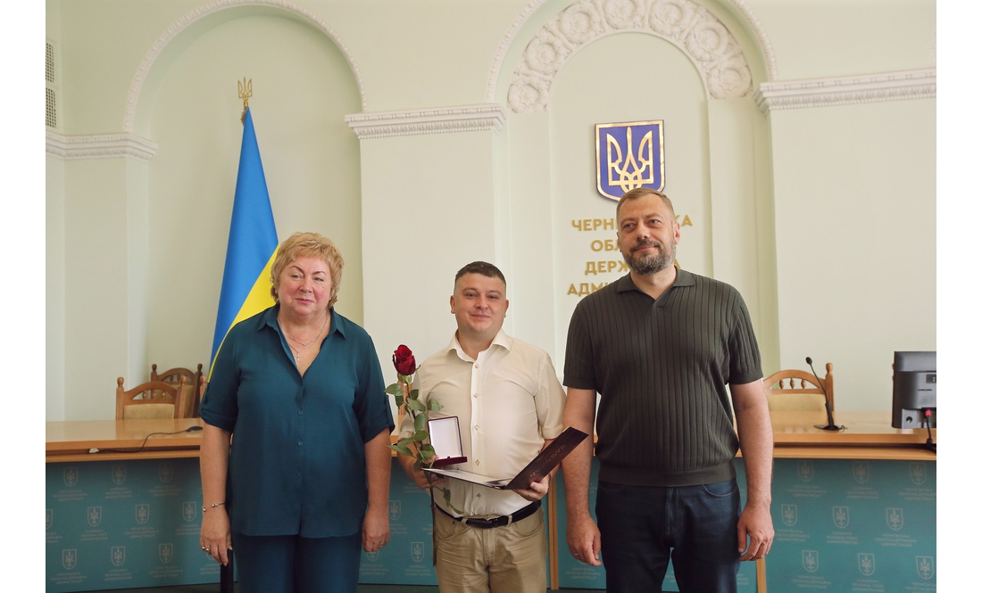 Премія ім. І.В. Буяльського й міністерські відзнаки - у Чернігові вітали медиків. Кого нагородили до свята
