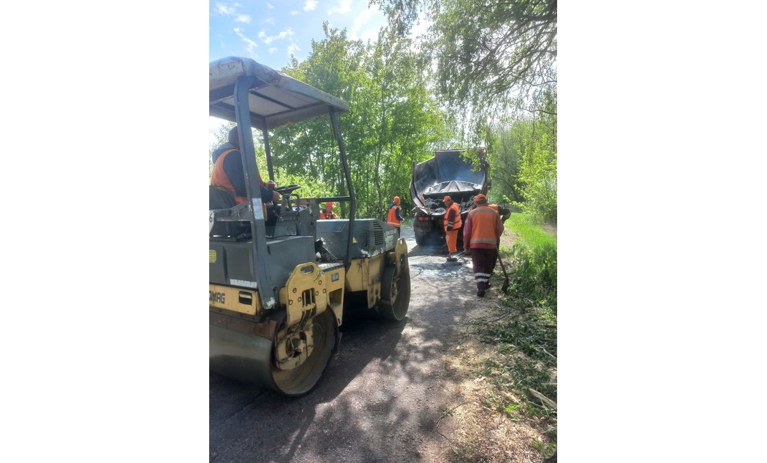 У селищі відремонтували проблемний відрізок дороги