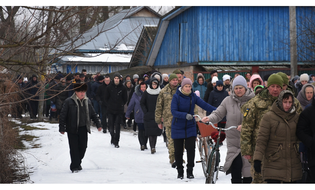 Раптово обірвалося життя 24-річного захисника: що відомо