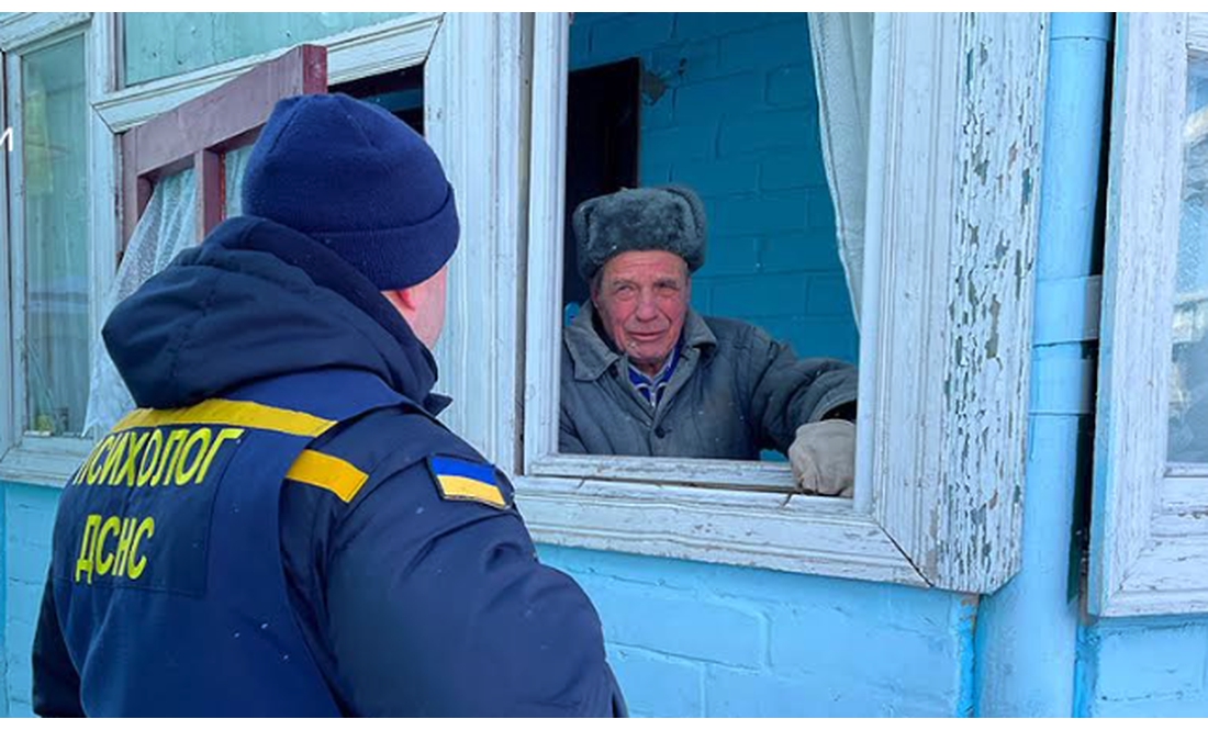 Внаслідок ворожої ракетної атаки пошкоджено десятки будинків у Чернігові