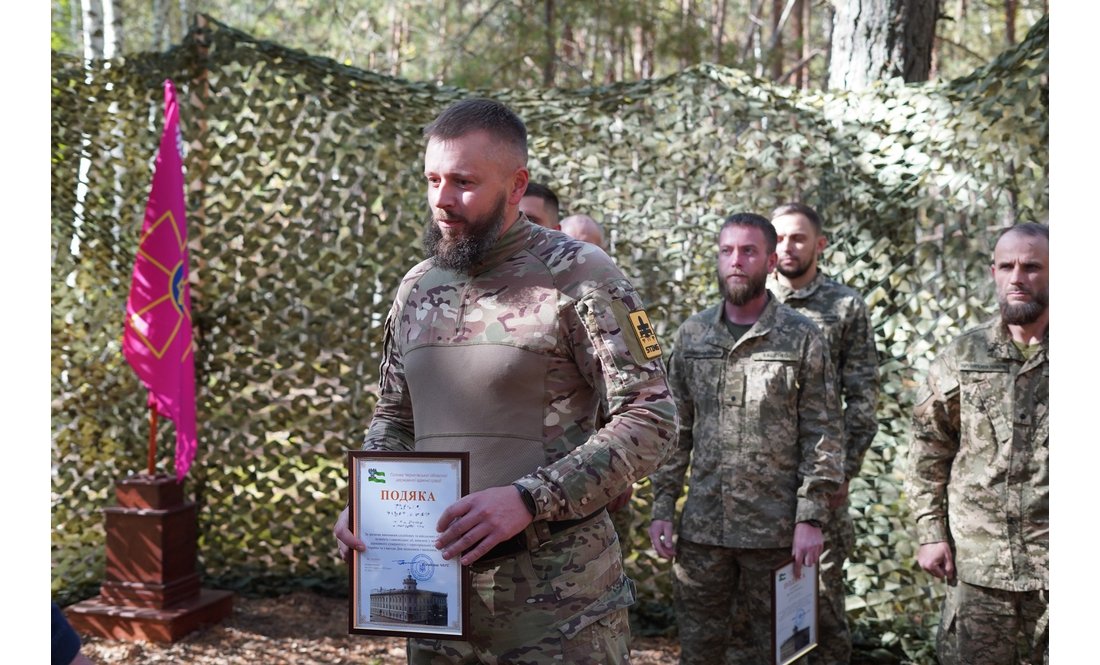 «Підсилили оборонців технікою»: Чаус зустрівся з бійцями 15-го армійського корпусу