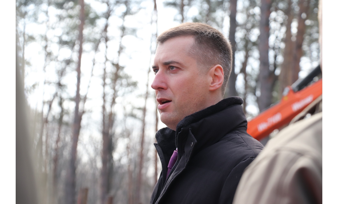 Міністр дивився, як працює найбільший в Україні лісовий селекційно-насіннєвий центр на Чернігівщині