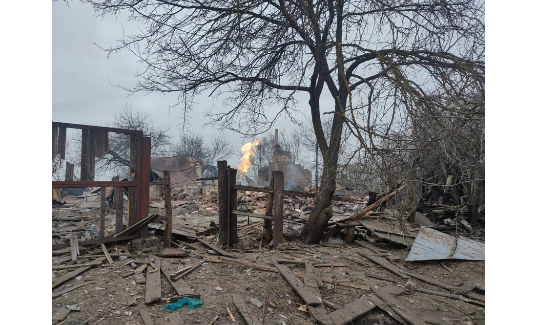 Фото знищеного росіянами села біля Чернігова