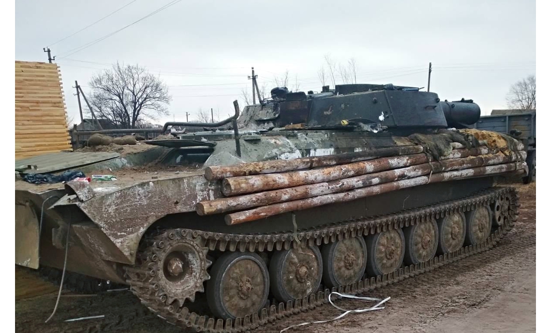 На Чернігівщині продовжують нищити та захоплювати техніку ворога: фотозвіт за останню добу