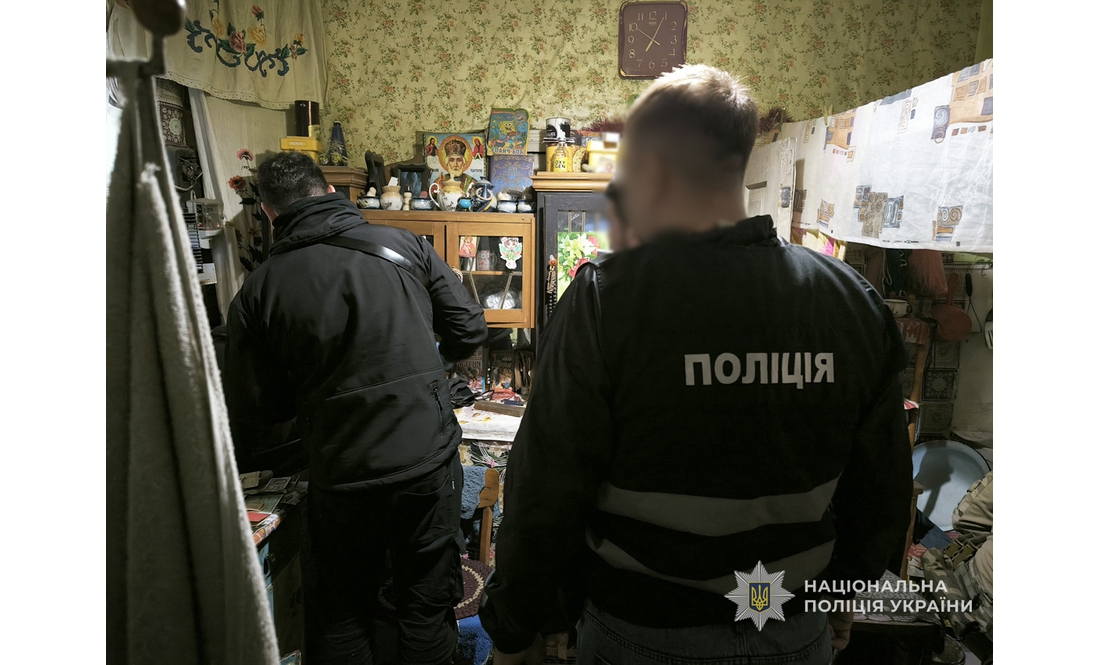 На Чернігівщині рецидивісти пограбували немічну пенсіонерку