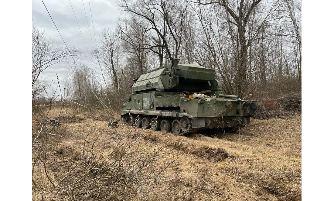 Збройні сили України показали потрощену ворожу техніку на Чернігівщині