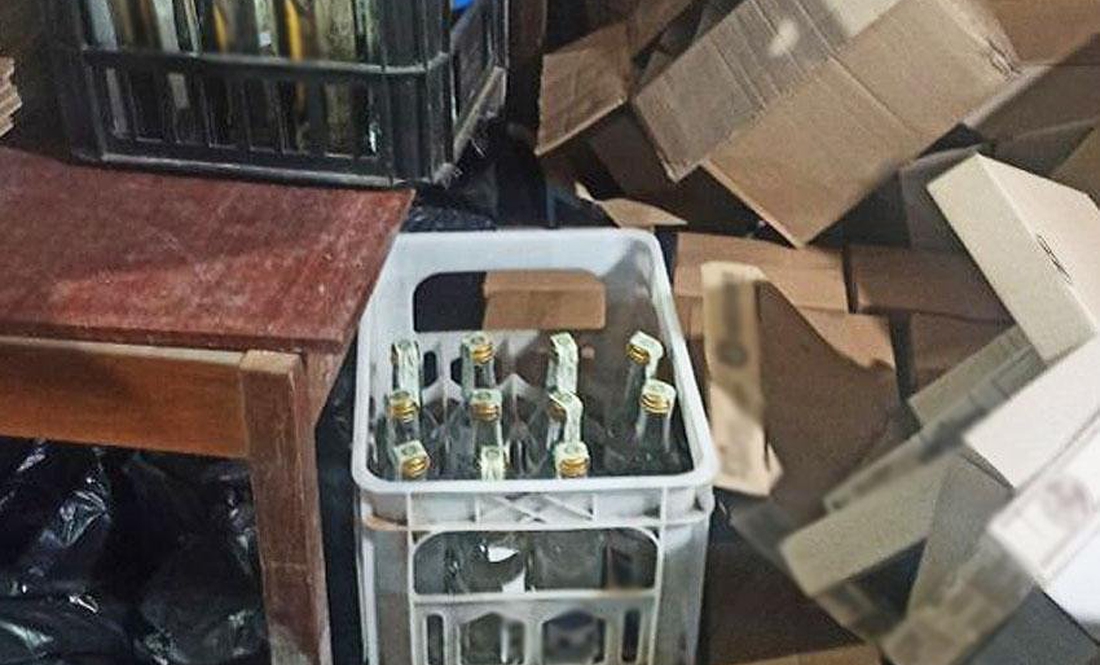 Маскували сурогат під горілку відомих брендів: у Семенівці поліція викрила незаконний бізнес