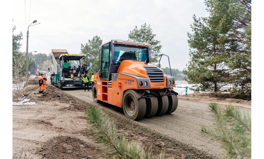 На Чернігівщині лагодять важливу автомагістраль