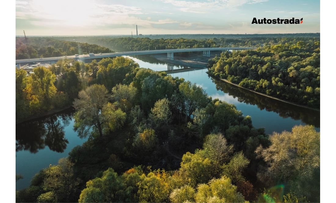 Підривали залишки старого мосту: як виглядає новий автомобільний міст-рекордсмен через Десну