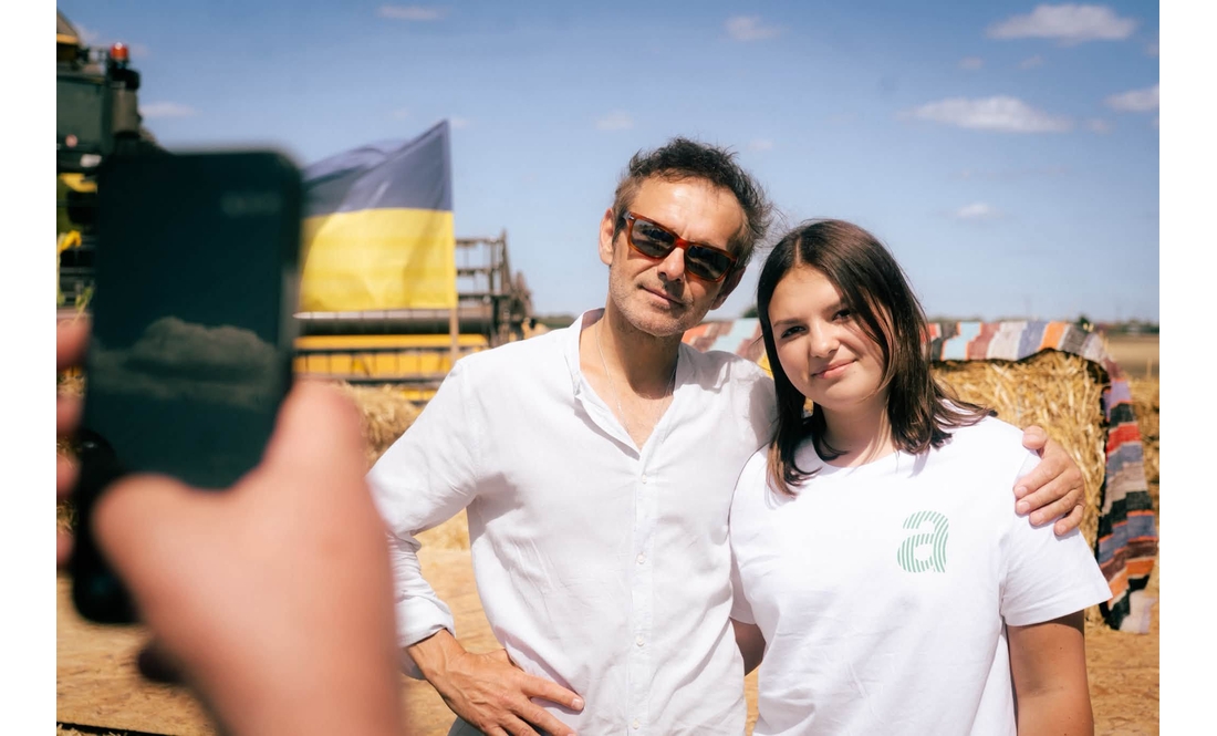 На Чернігівщині завершення жнив відсвяткували концертом… Вакарчука
