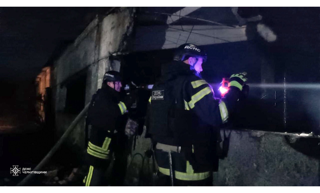 На Чернігівщині російський дрон поцілив у багатоповерхівку