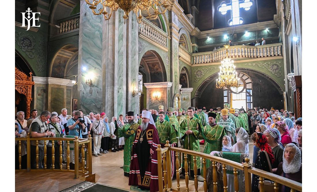 В історичному соборі в Чернігові зазвучала українська молитва