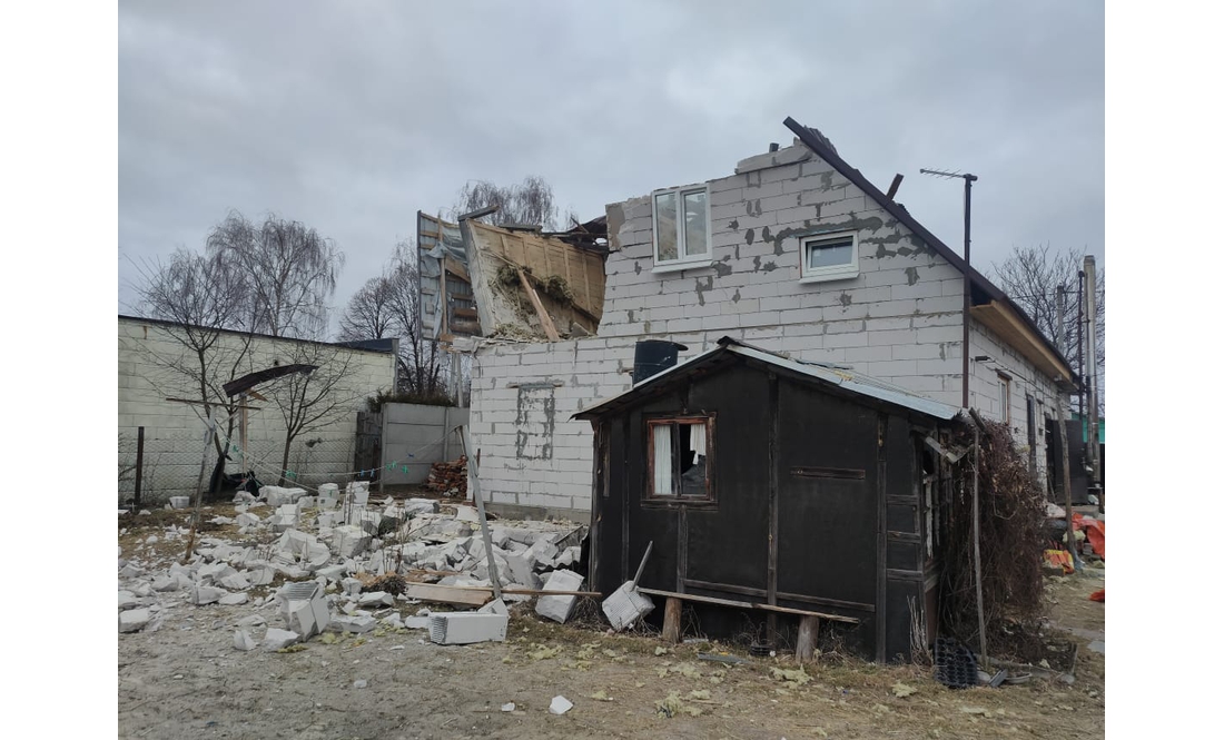 Фото знищеного росіянами села біля Чернігова