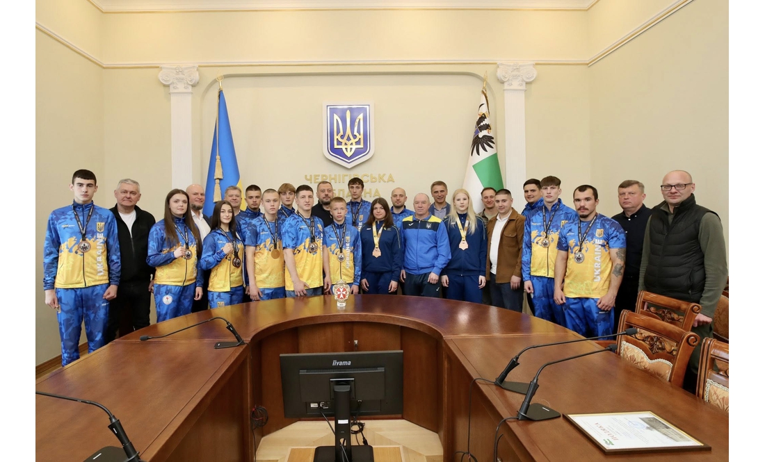 У Чернігові відзначили спортсменів, призерів чемпіонатів Європи та Азії: список нагороджених