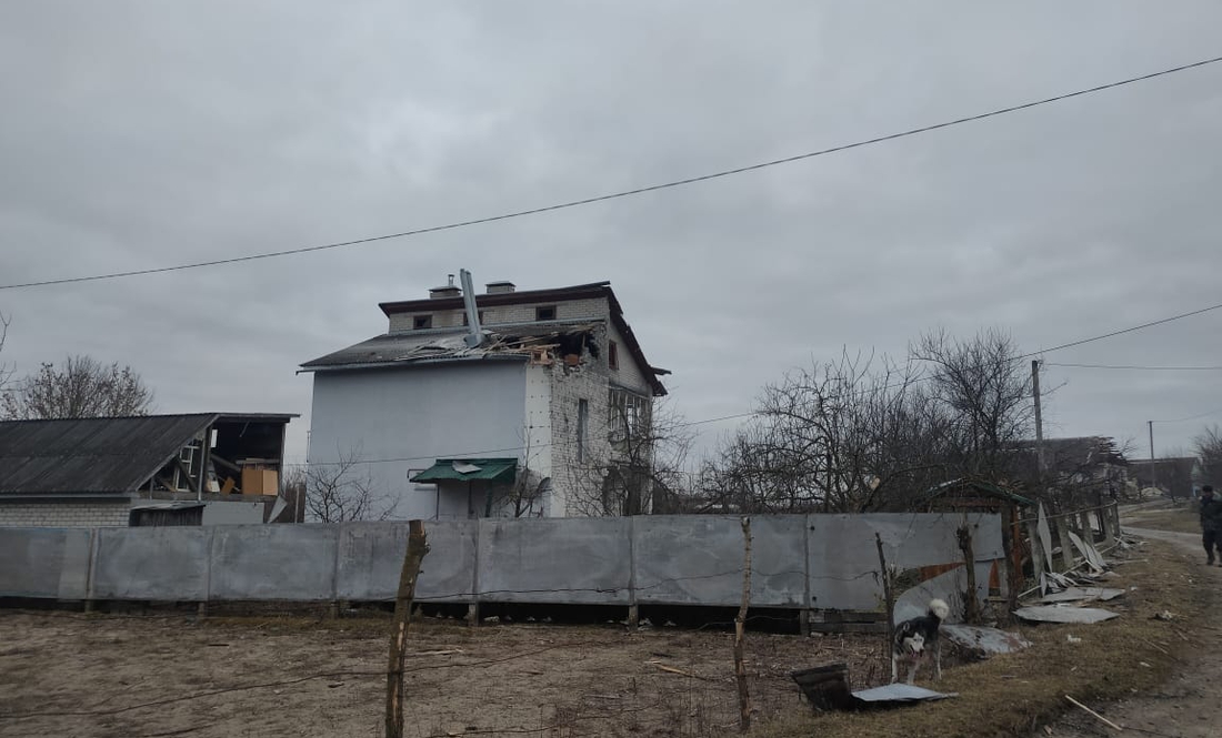 Фото знищеного росіянами села біля Чернігова