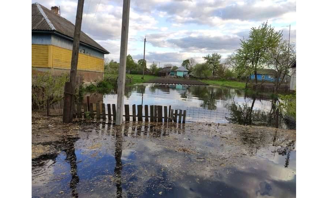 Через повінь звільнили старосту