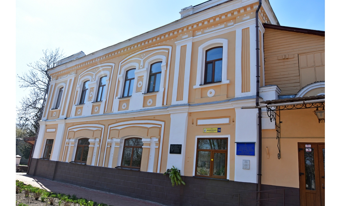 У селищному закладі позашкільної освіти встановили камери спостереження
