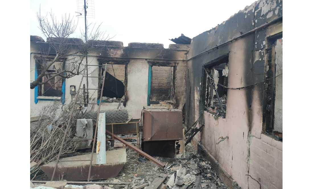 Фото знищеного росіянами села біля Чернігова