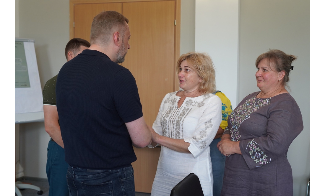 У громаді шістьом родинам загиблих захисників передали державні нагороди