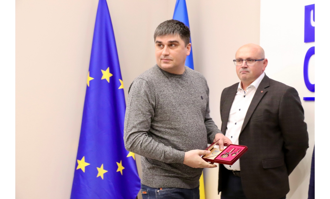 "Колись про них точно напишуть книжки": у Чернігові відзначили енергетиків